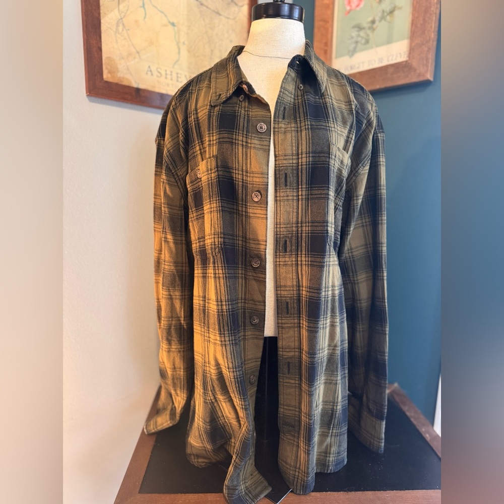 Duluth Trading Co Olive Plaid Lightweight Shirt Jacket